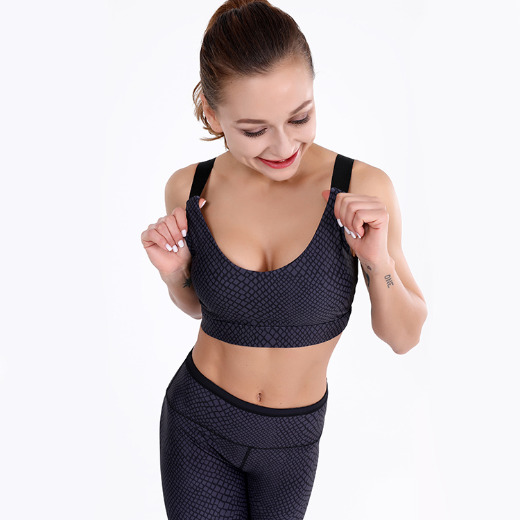 China 8 Years Exporter China Sexy Ladies Yoga Activewear Top Mesh Neckline  Training Sports Bra factory and suppliers