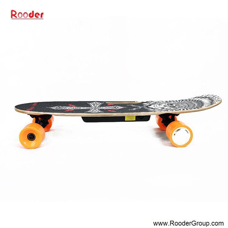 cheap electric skateboard with remote control 24v lithium battery 150w motor for kids from cheap electric skateboard factory supplier manufacturer exporter (4)