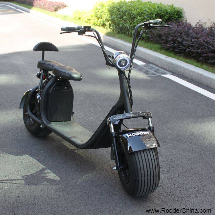 harley electric scooter 1000w r804c with two big motorcycle wheel fat tire 60v removable lithium battery 100 colors from Rooder e-scooter exporter company (5)