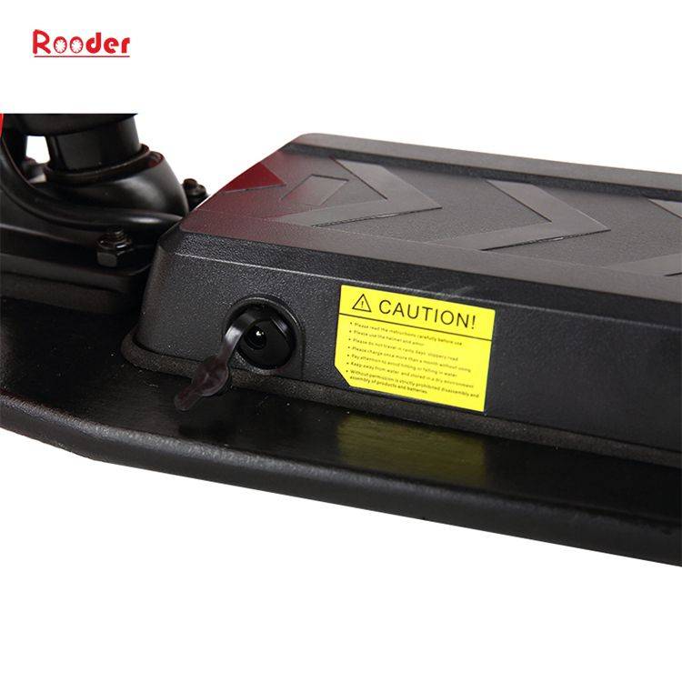 mini 4 wheel electric skateboard with 24v lithium battery 3kgs only wholesale price from Rooder 4 wheel electric skateboard factory manufacturer supplier (8)