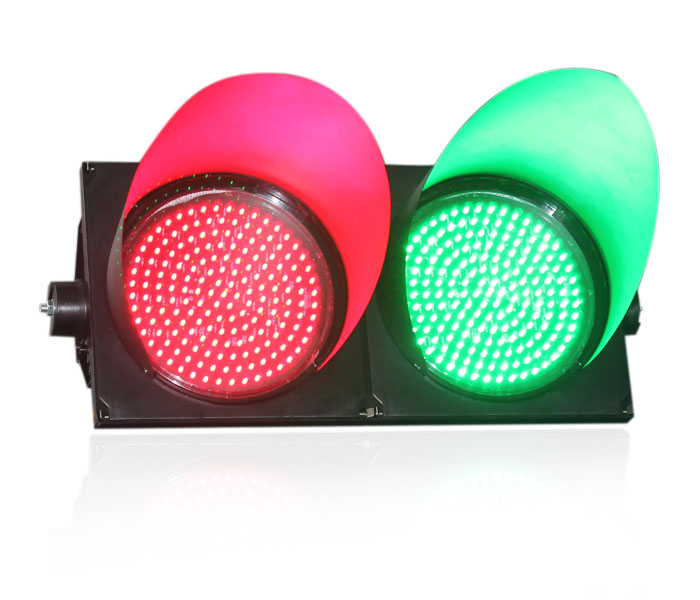 Crossing road 300mm red green LED traffic signal light  4